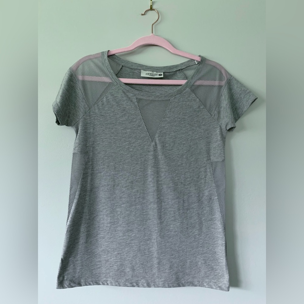 Light Gray Fishnet Accent T-Shirt - Denimania Clockhouse - XS